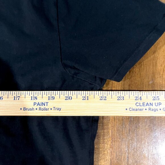 Lacoste Mens Black V-Neck T-Shirt XL Cotton Blend Casual Wear - Picture 4 of 4